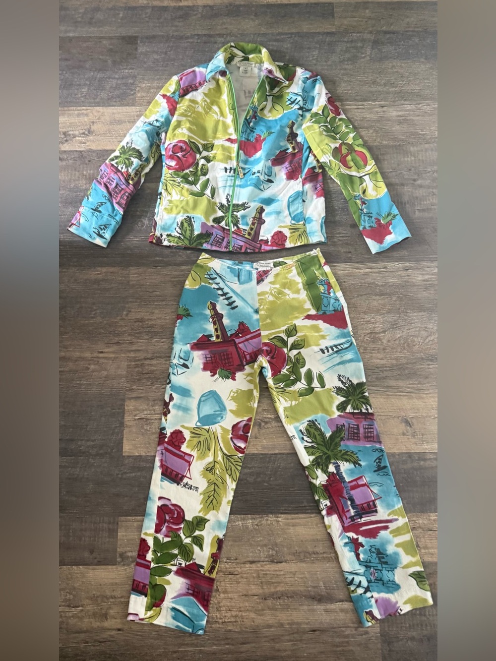Vintage St John Sport Marie Gray Novelty Print 2 Pc Jacket Pants Set S 4 Resort